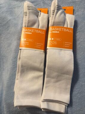 thorlo White Basketball Over-the-Calf Socks - 4 total pairs NEW Men’s Shoe 7-12